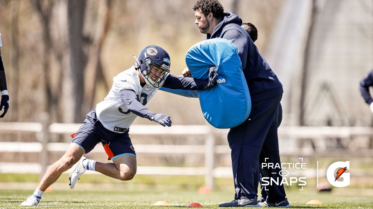 Camp Notes: Bears Return to Soldier Field for Family Fest, Defense Ratchets  Up Intensity, McMichael Improving - Bears Insider