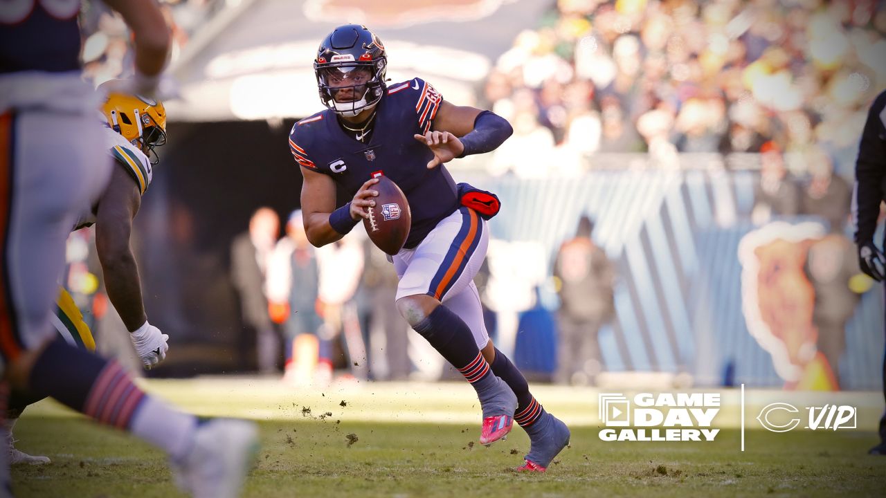 Fourth quarter dooms Bears in loss to rival Packers