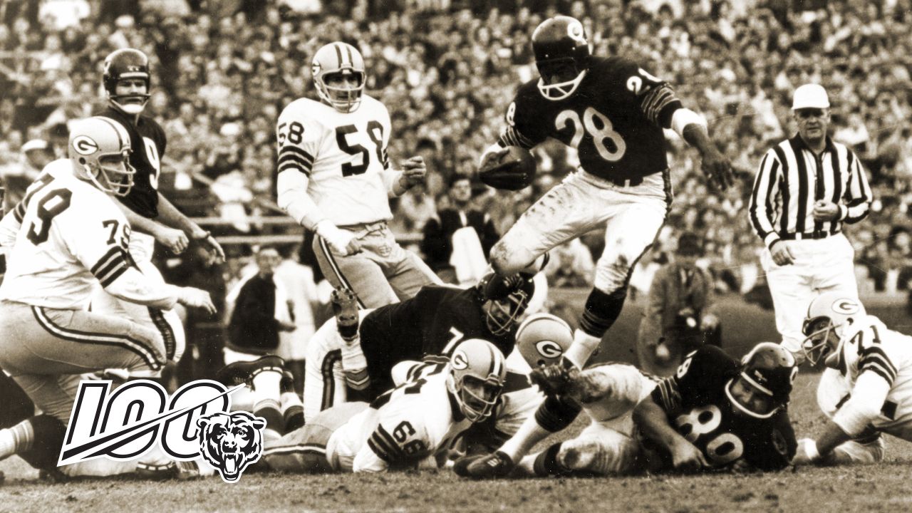 PACKERVILLE, U.S.A.: Packers vs. Bears 1960