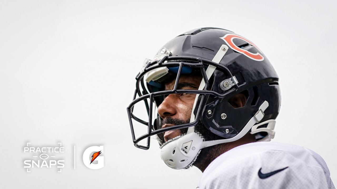 Chicago Bears' Edwards powers up, returns from suspension - Windy City  Gridiron