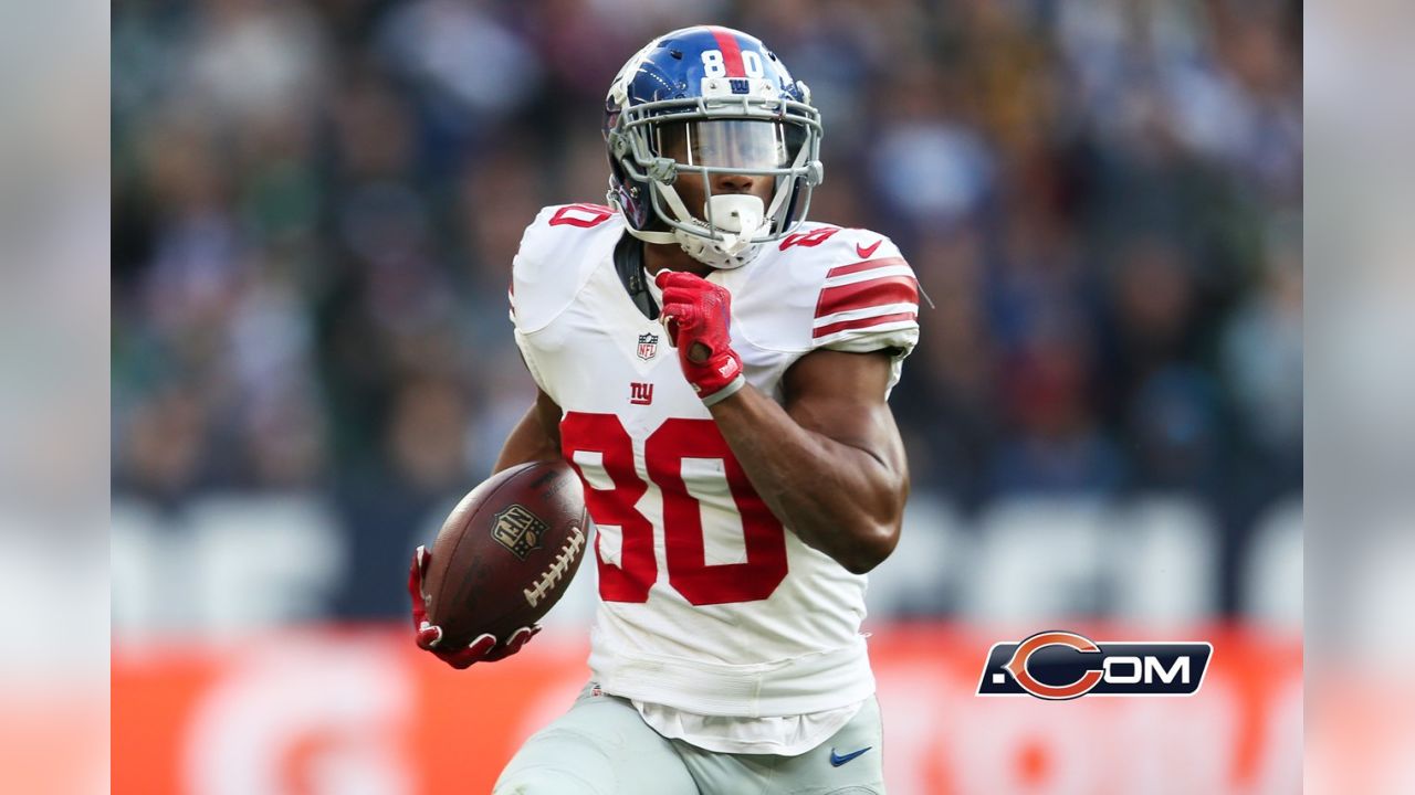 Photos of WR Victor Cruz