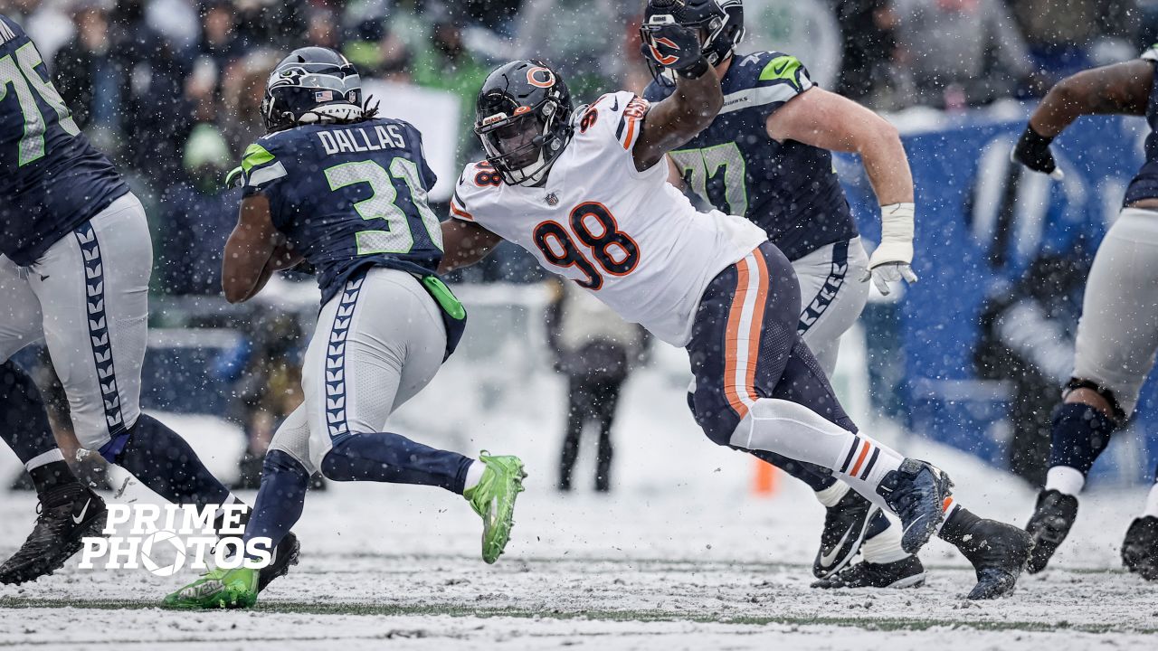 Snowy Scene is Seattle, The scene in Seattle for Bears vs. Seahawks today  