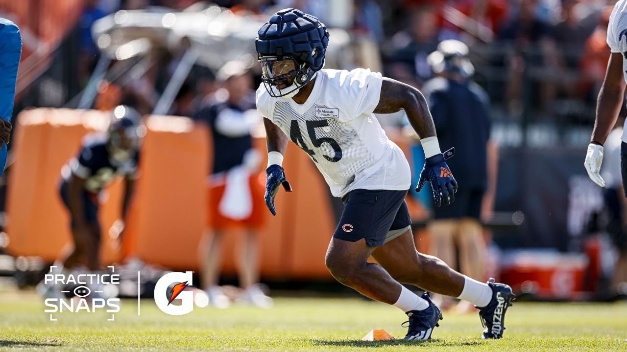 Bears QB shuffle: Justin Fields limited in practice, Trevor Siemian to sit  out - Chicago Sun-Times