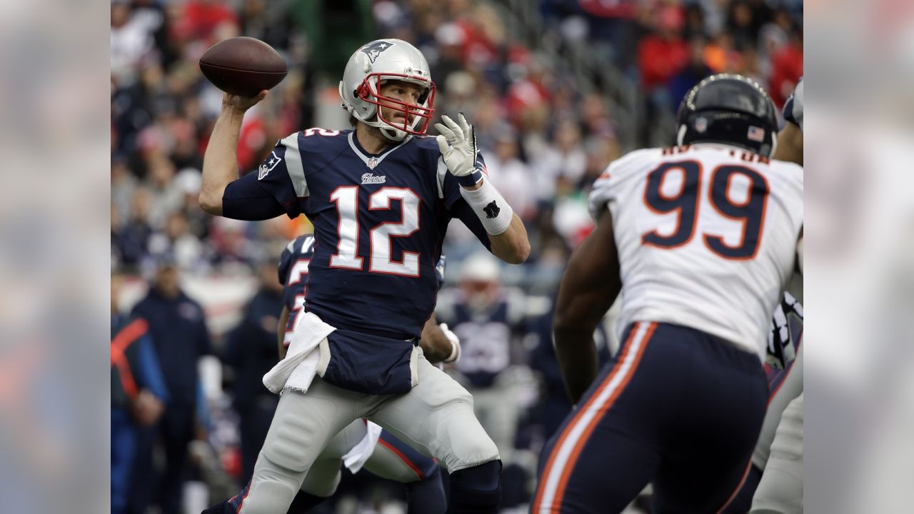 Patriots rout Bears 51-23