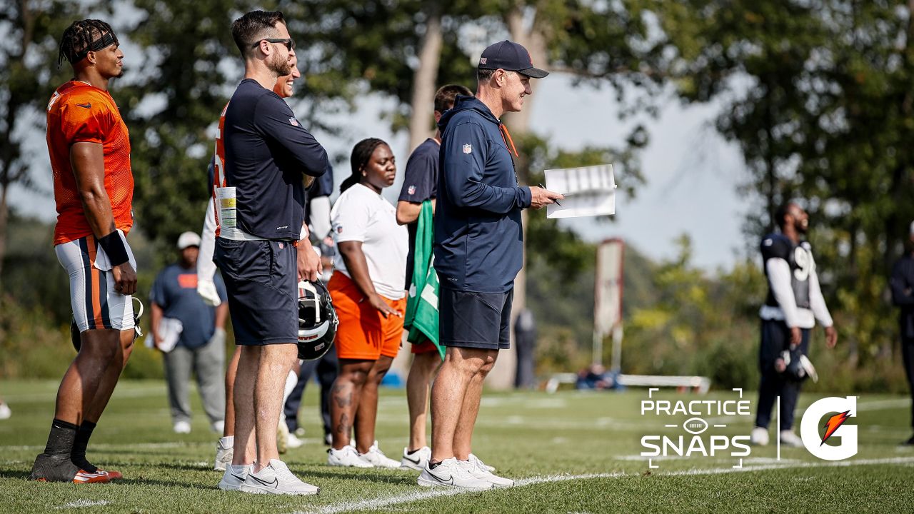 Funniest Reactions to Green Bay Packers Rival QB Justin Fields' Chicago  Bears Coaching Brouhaha