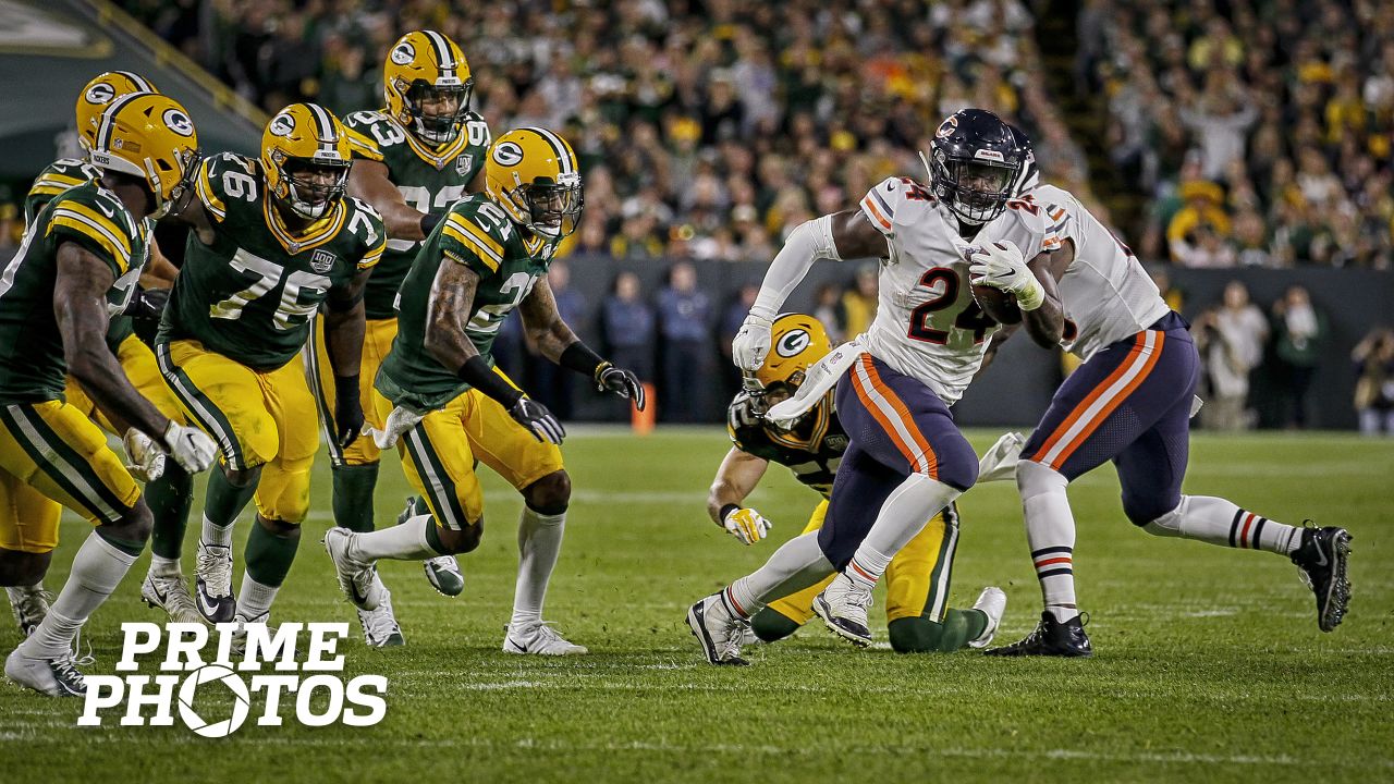 Week 1: Bears vs. Packers Highlights  Khalil Mack & the Chicago Bears  jumped out to a 20-0 lead, but an injured Aaron Rodgers returned to lead an  incredible second-half comeback for