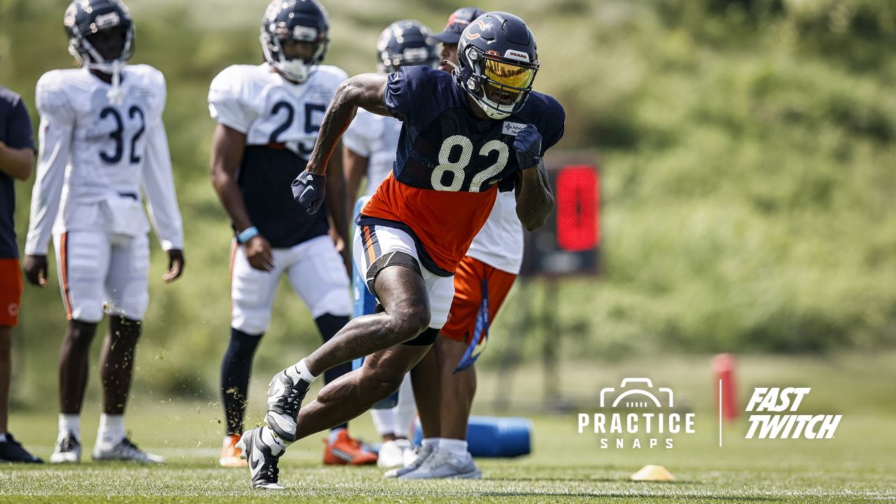 Justin Fields pitches perfect game in Bears' preseason opener vs