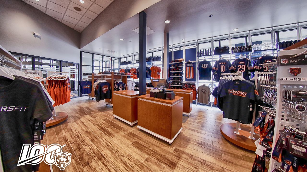 Bears-themed fitness center to open Monday