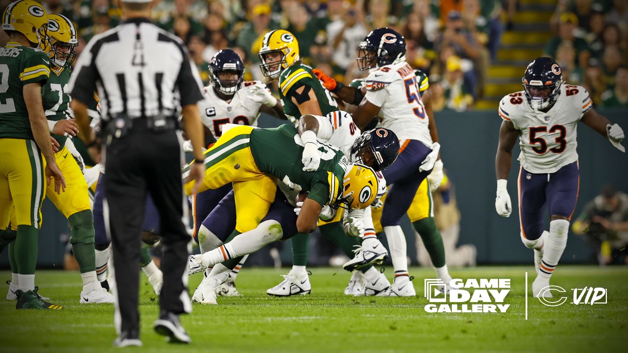 Chicago Bears running back Khalil Herbert (24) during an NFL football game  between the Packers and Bears Sunday, Sept. 18, 2022, in Green Bay, Wis.  (AP Photo/Mike Roemer Stock Photo - Alamy