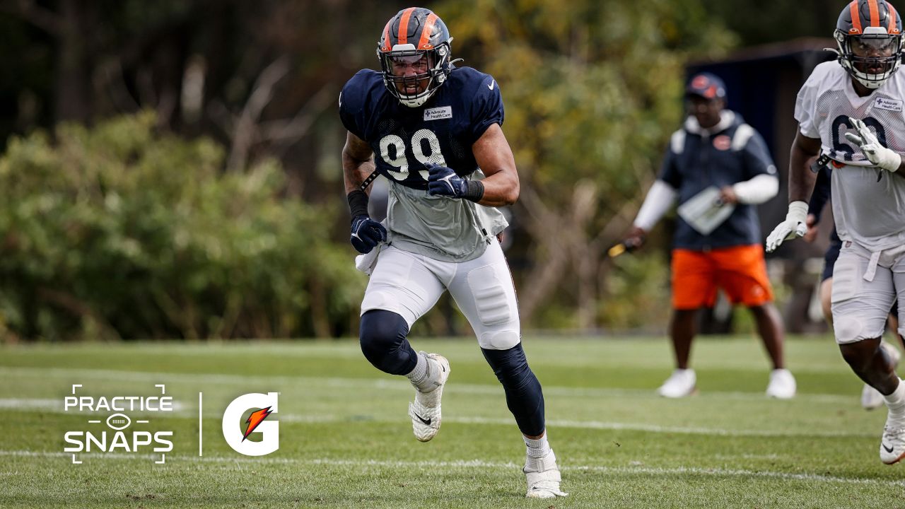 Chicago Bears defensive end Trevis Gipson (99) prior to an NFL