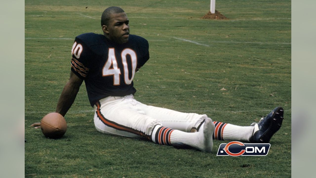 Gale Sayers, star Halfback of the Chicago Bears , is helped off of News  Photo - Getty Images