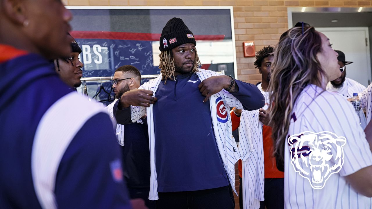 Bears rookies attend Cubs game at Wrigley Field