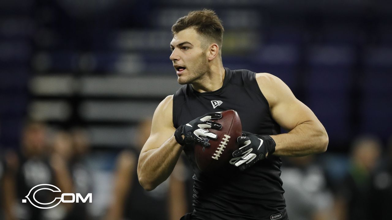 Bears go local, draft TE Cole Kmet with 43rd pick; take Utah CB with 50th  pick