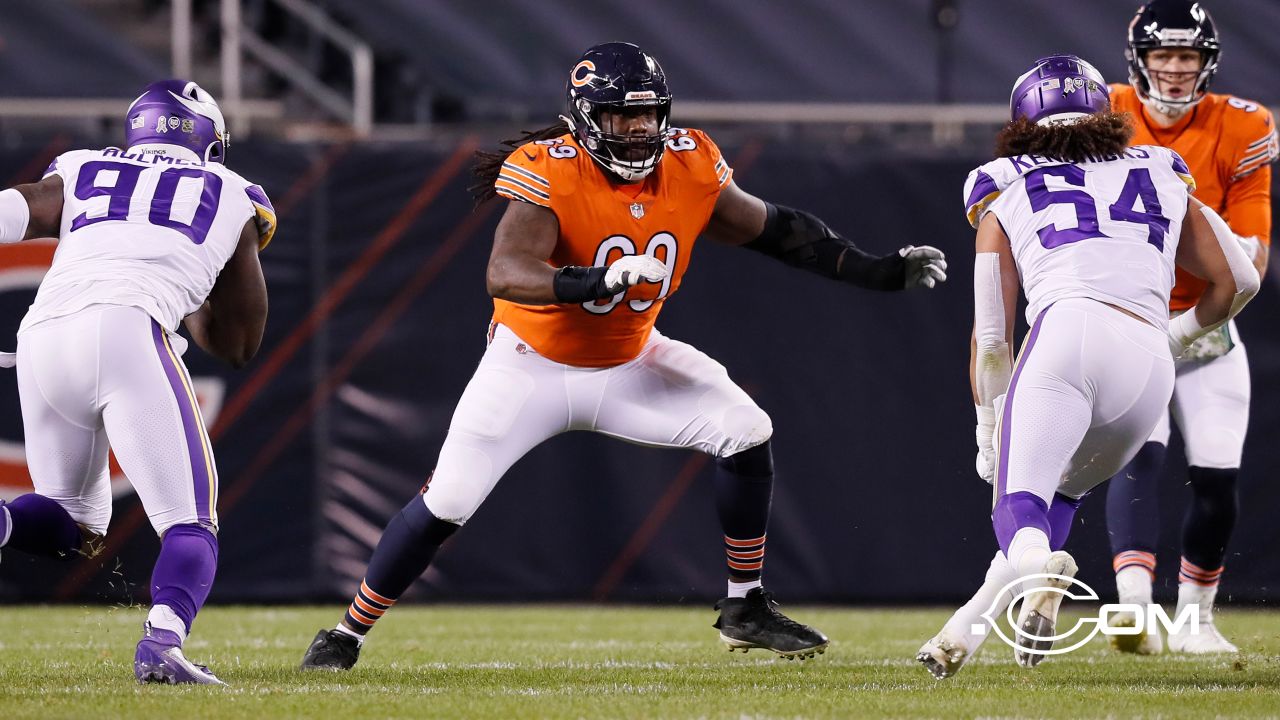 Bears Signing Veteran Free Agent On Thursday - The Spun: What's