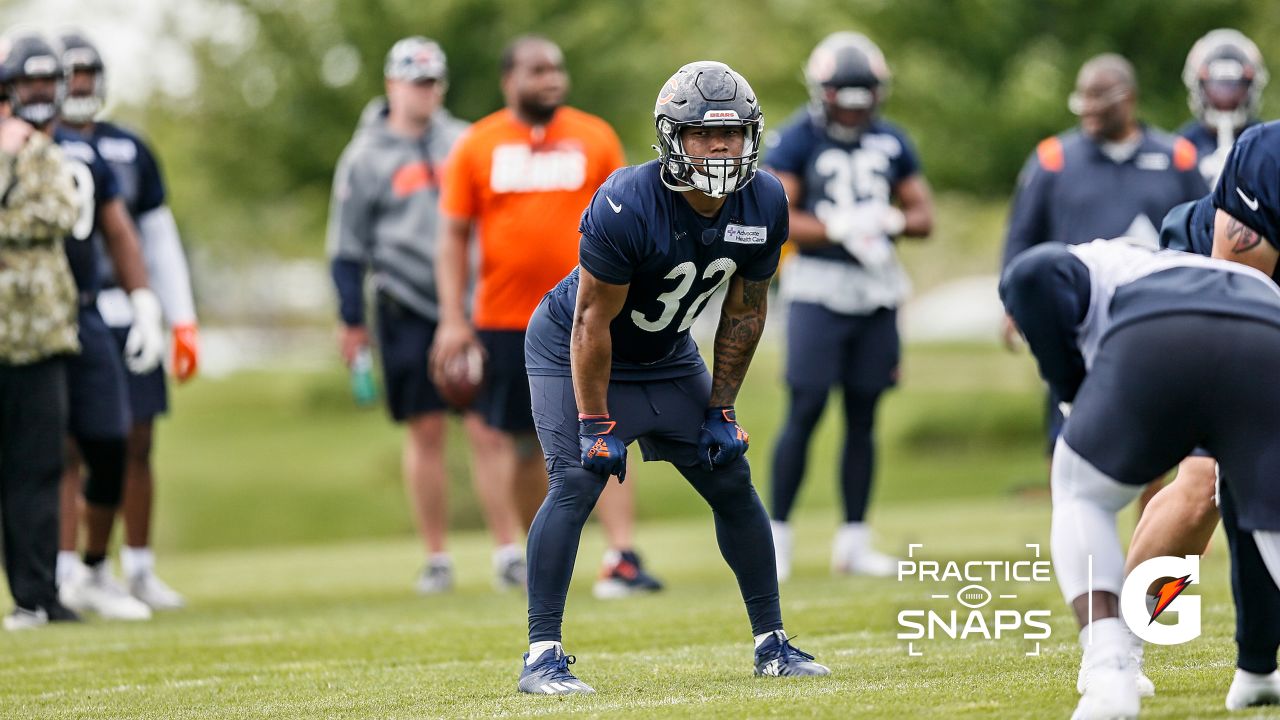 After a 'frenzy' of learning as a rookie, Chicago Bears cornerback Kyler  Gordon feels more relaxed during his 2nd OTAs