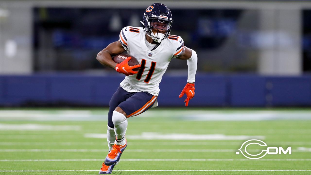 Position switch no problem for Piccolo Award winner - Sports Illustrated Chicago  Bears News, Analysis and More