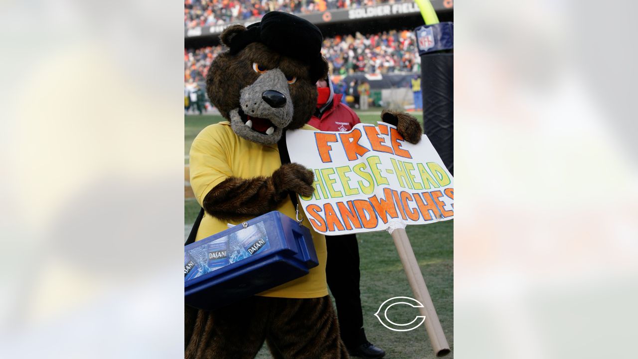 How the Bears mascot pays homage to the Decatur Staleys – NBC