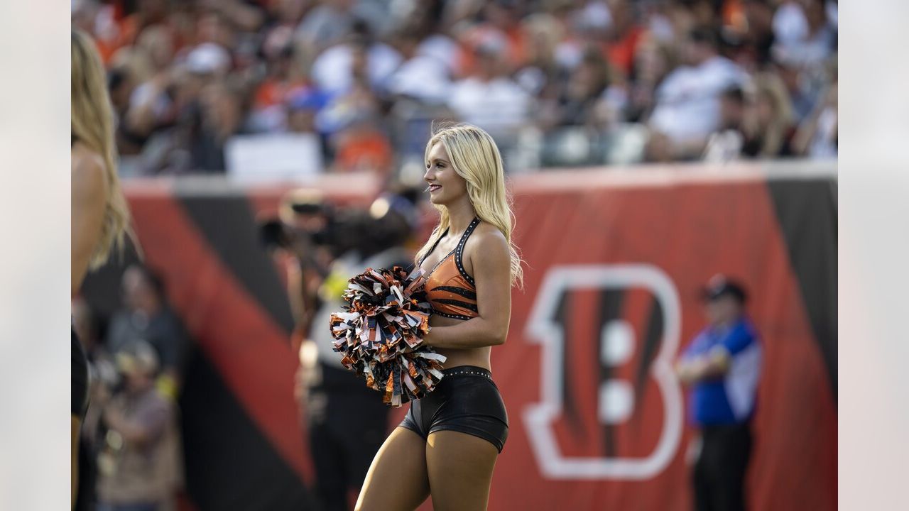 Photos  Ben-Gals Cheerleaders in Week 3 of the 2022 Preseason