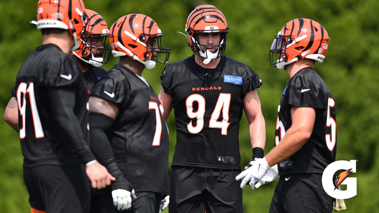 Joe Burrow and Boomer Esiason connect at Paul Brown Stadium during Bengals  training camp