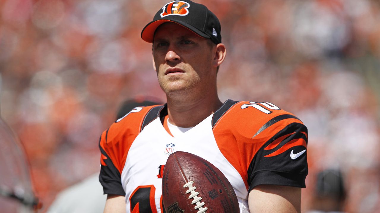 Bengals re-sign long-time punter Kevin Huber to practice squad