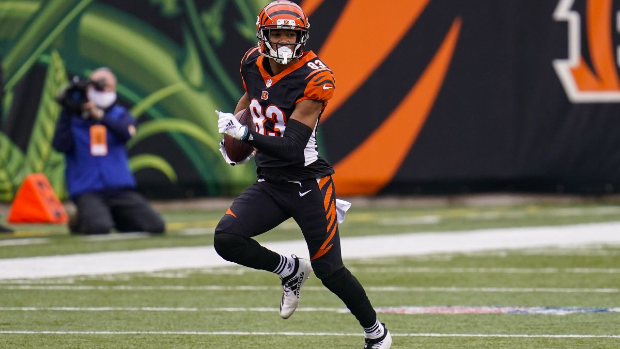 Cincinnati Bengals safety Vonn Bell (24) is seen during an NFL football  game against the Dallas Cowboys, Sunday, Sept. 18, 2022, in Arlington,  Texas. Dallas won 20-17. (AP Photo/Brandon Wade Stock Photo - Alamy