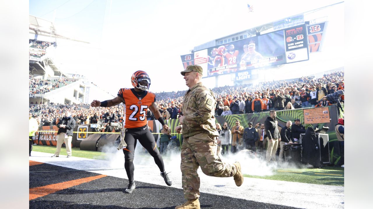 Former Bengals RB Giovani Bernard announces retirement - Cincy Jungle