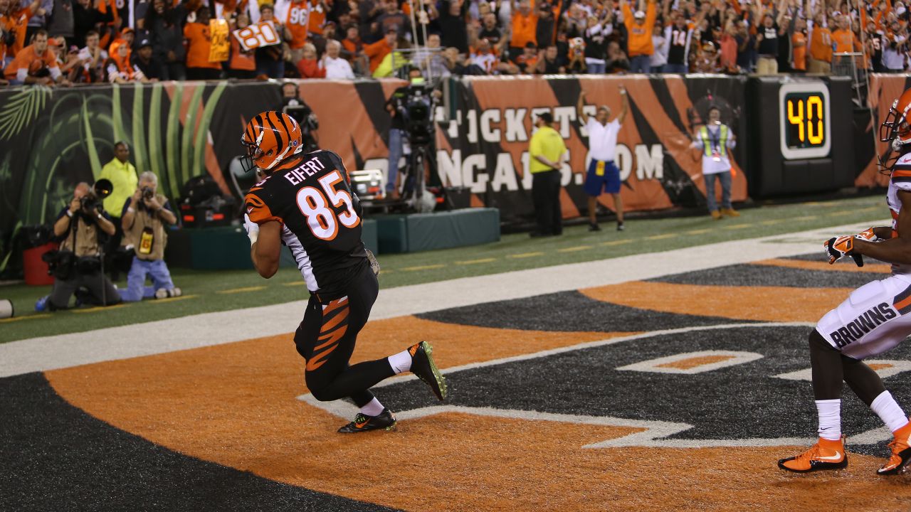 Bengals Tyler Eifert records two-touchdown game vs. Browns