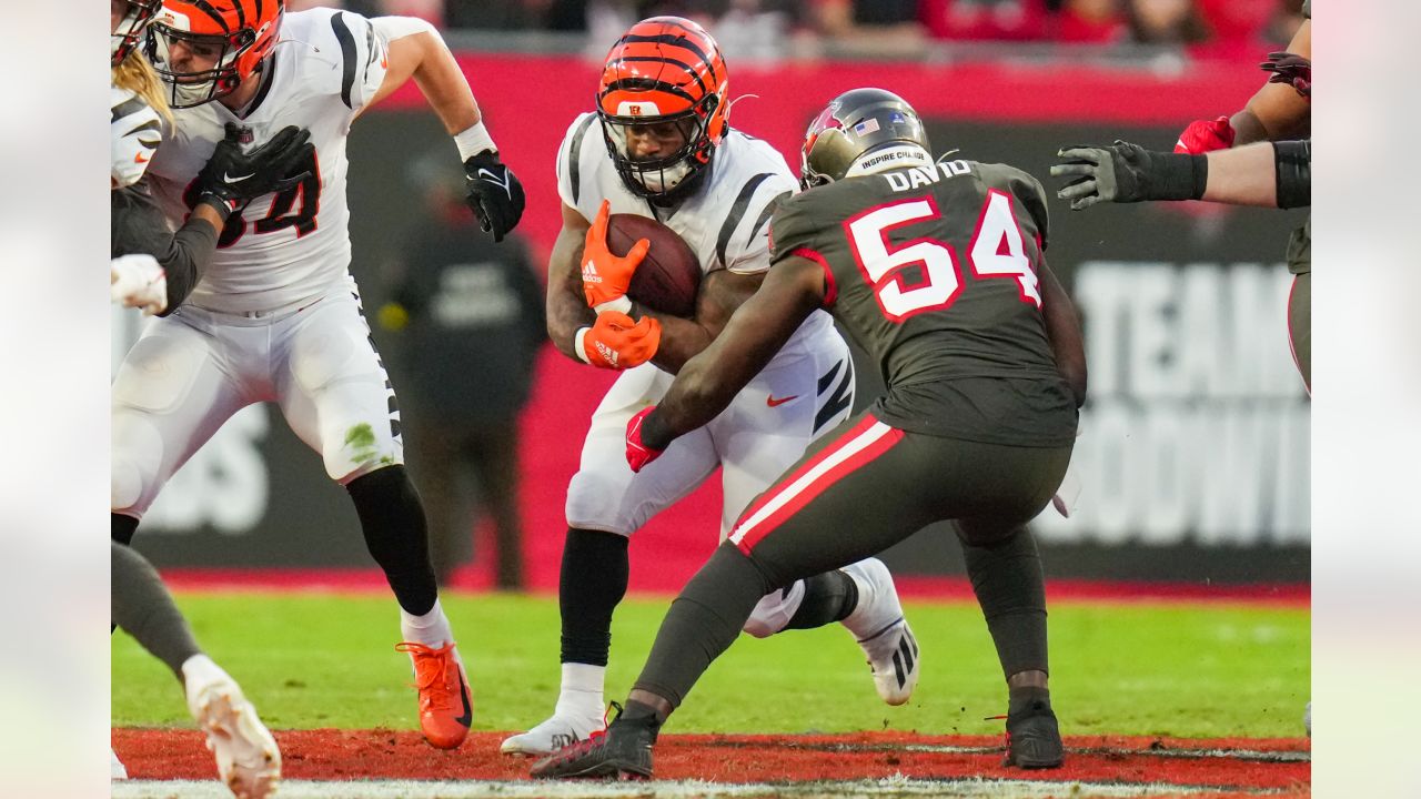 Bengals triumphant over the Buccaneers in Tampa Bay, 34-23