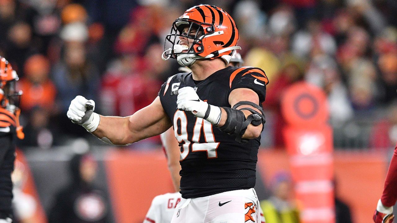 PFF CIN Bengals on X: Highest graded Bengals players vs the Rams: ▫️ Trey  Hendrickson - 92.1 ▫️ Logan Wilson - 90.1 ▫️ Ja'Marr Chase - 76.8 ▫️ Sam  Hubbard 76.0 ▫️