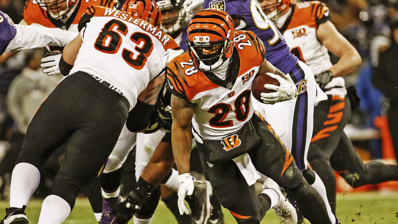 Heritage Uniforms and Jerseys and Stadiums - NFL, MLB, NHL, NBA, NCAA, US  Colleges: Cincinnati Bengals Uniform and Team History