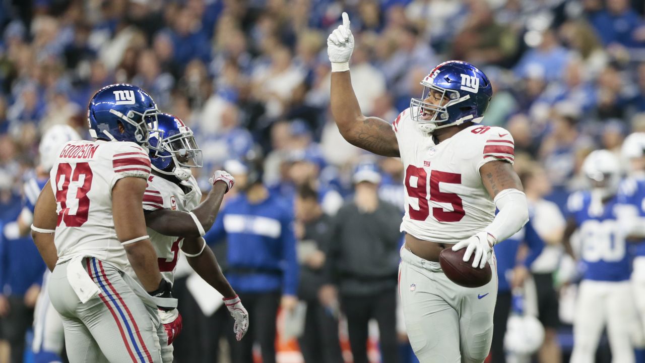 Giants trade B.J. Hill for Bengals' Billy Price: sources