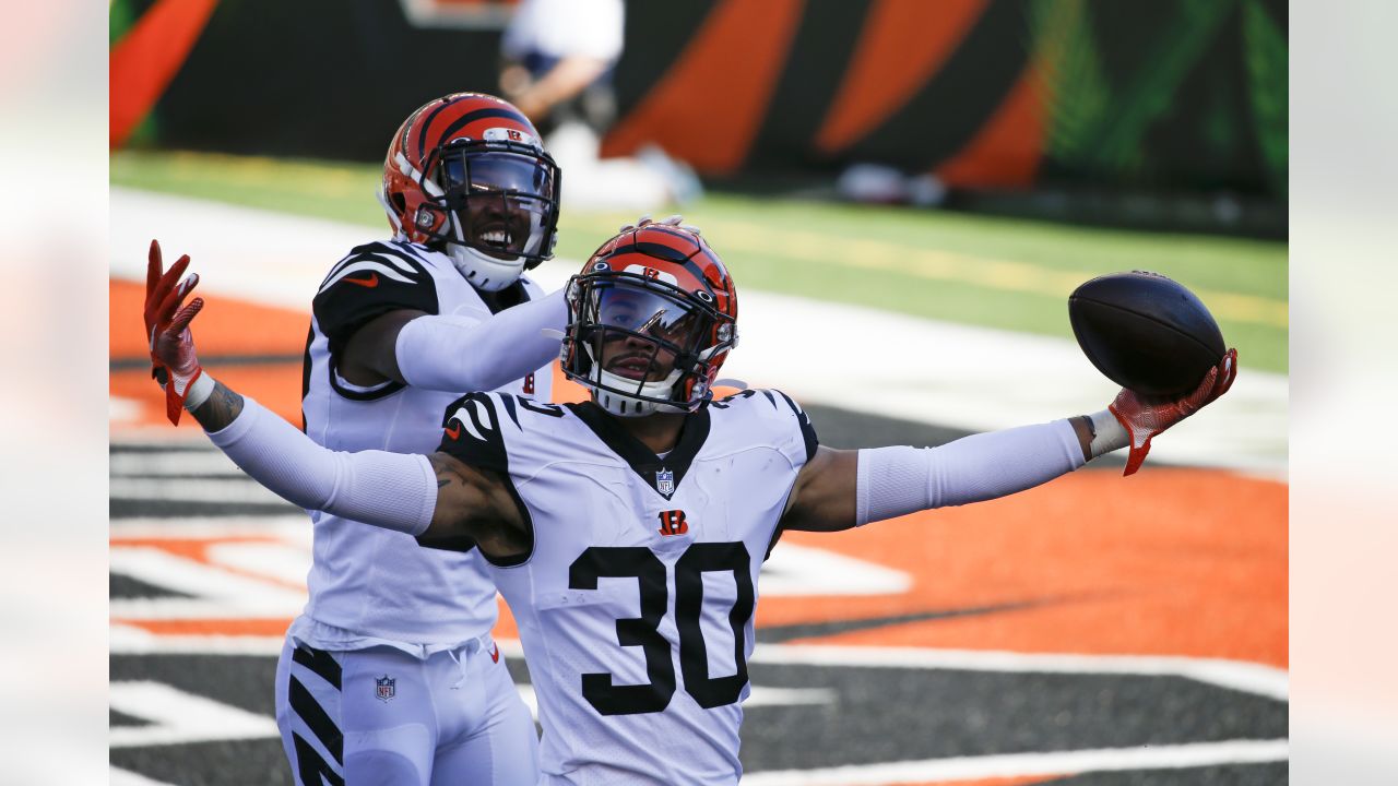 Michael Jordan waived by Bengals during NFL Cutdown Day - Cincy Jungle