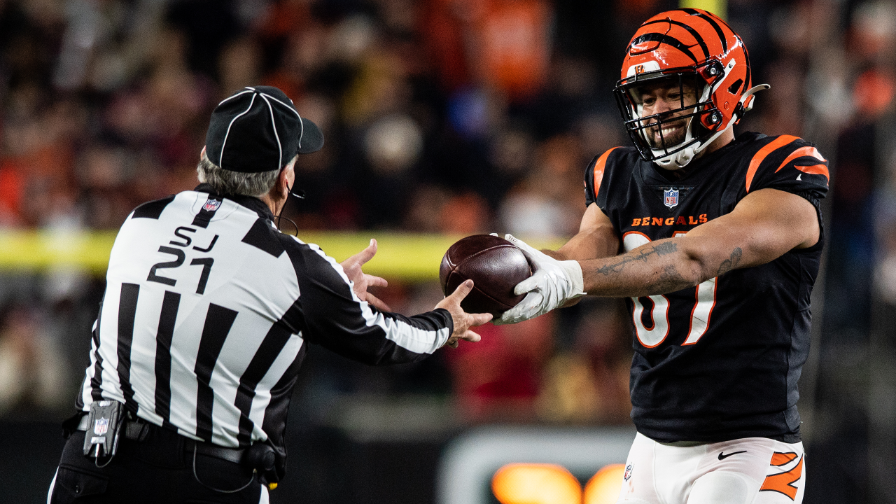 Cincinnati Bengals Thank C.J. Uzomah With Farewell Video - Sports