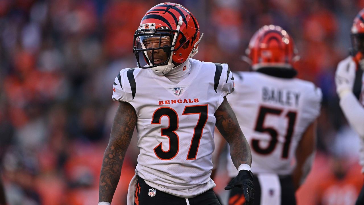 Cincinnati Bengals defensive end Khalid Kareem (90) runs off the field  after an NFL football game against the New York Jets, Sunday, Oct. 31,  2021, in East Rutherford, N.J. (AP Photo/Adam Hunger