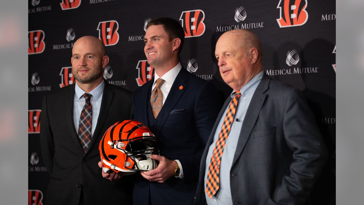 Bengals Notebook: Zac Taylor's Relaxed Approach, Replacing Jessie