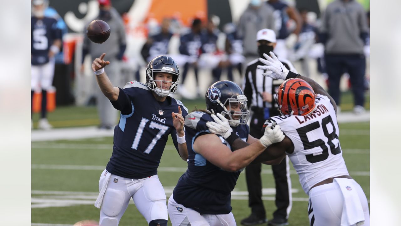 Joe Burrow, Bengals Stun Titans with Late INT, Walk-Off FG to