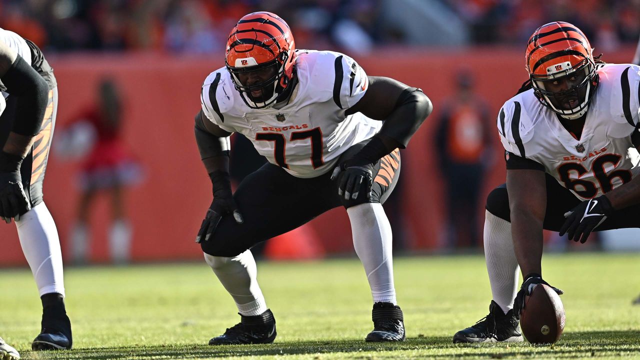 Bengals rookie report: Markus Bailey sees the field after Hakeem Adeniji  leaves it - Cincy Jungle