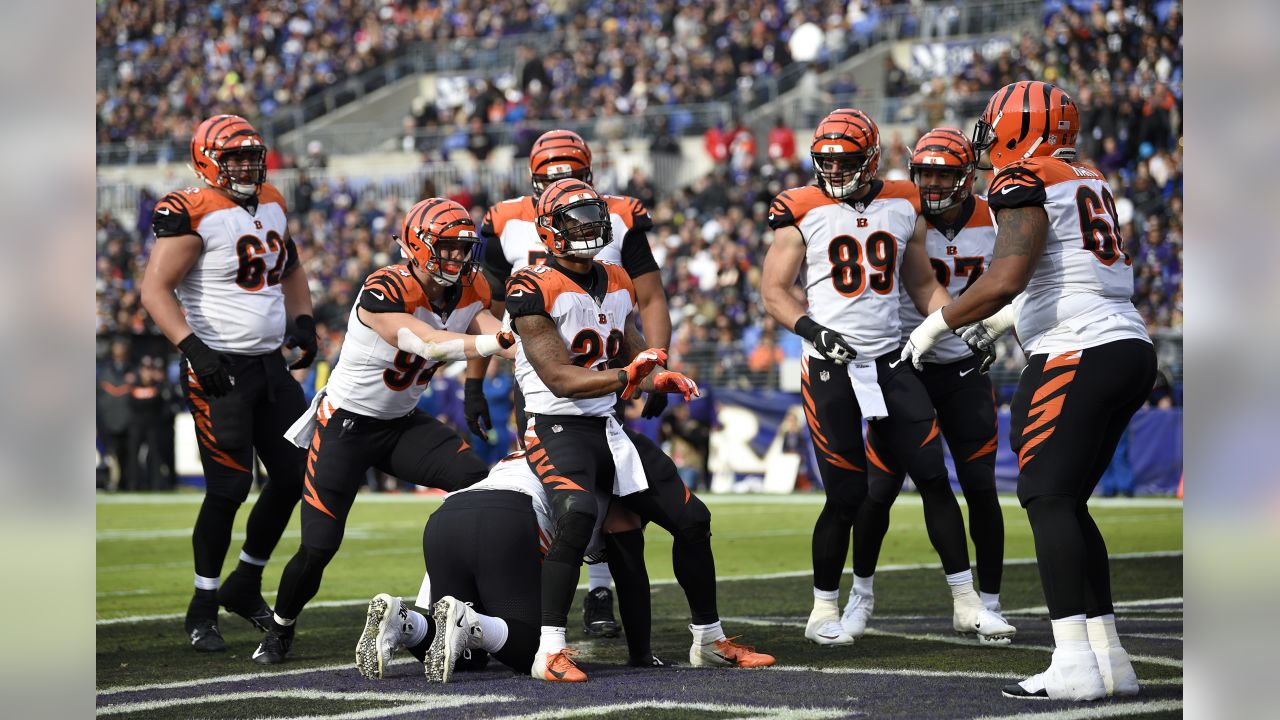 Baltimore Ravens' Marlon Humphrey (44) scores a touchdown on a New England  Patriots fumble in the second half on Sunday, Nov. 3, 2019 at M&T Bank  Stadium in Baltimore, Md. (Photo by