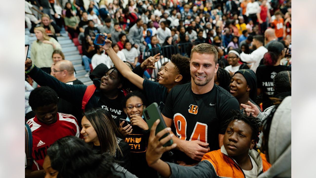 Sam Hubbard's Family Breaks Bengals Team Shop Records for Most Custom Jersey  Orders