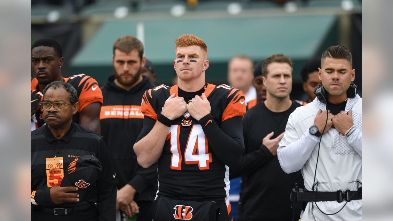 Steelers sack Andy Dalton eight times, cruise to 27-3 victory over Bengals  - NBC Sports