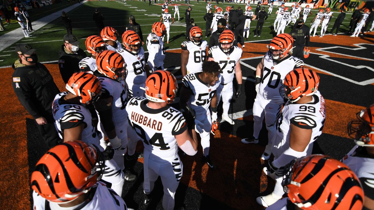 In with the New (Stripes): Reviewing the Bengals' new uniforms - Cincy  Jungle