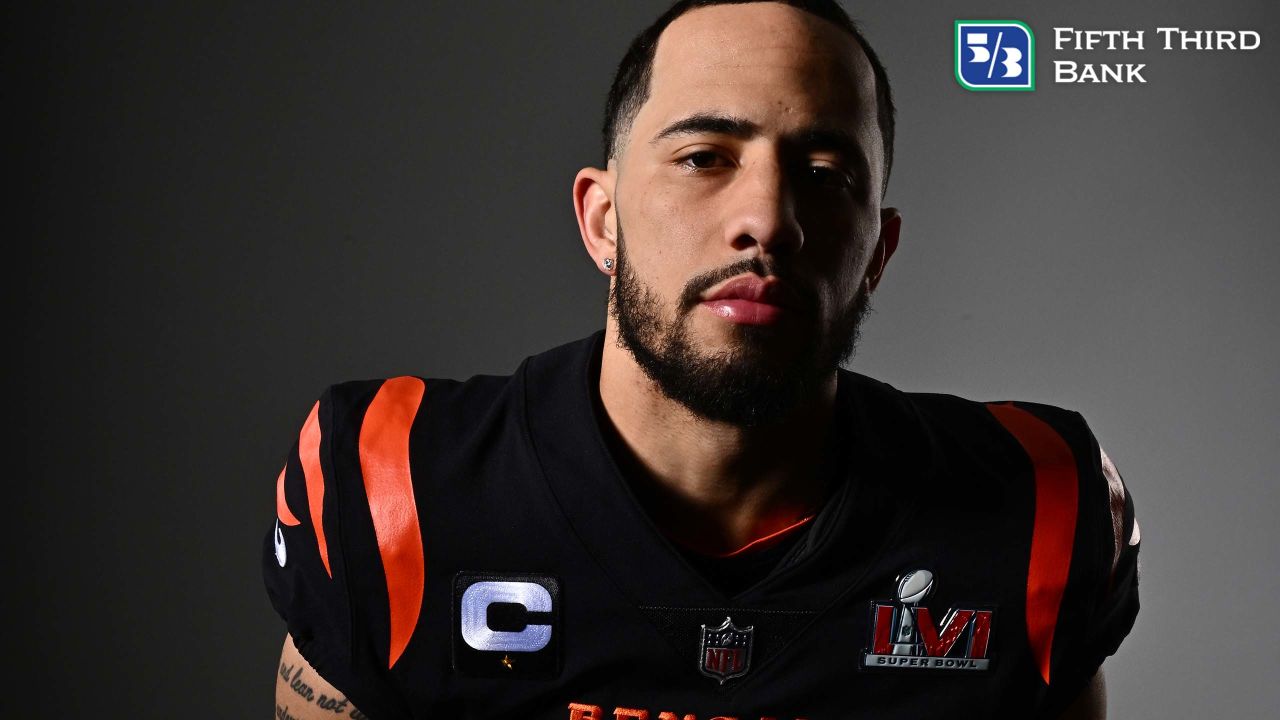 Bengals Super Bowl uniforms: black home uniforms in Super Bowl LVI