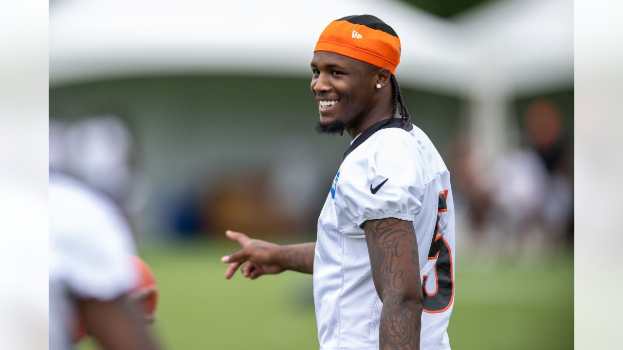 Training Camp Report: Bengals 'Fire Out' Of The Blocks; Burrow