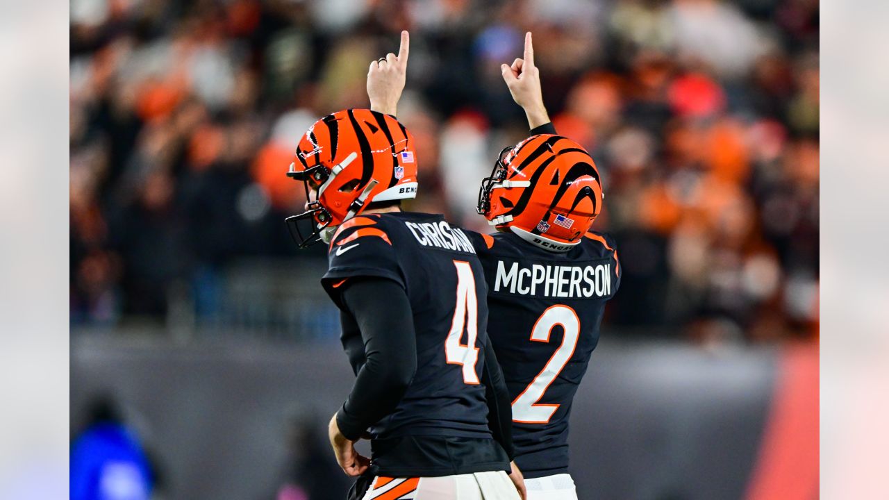 Cincinnati Bengals 2 games behind Baltimore Ravens for wild card