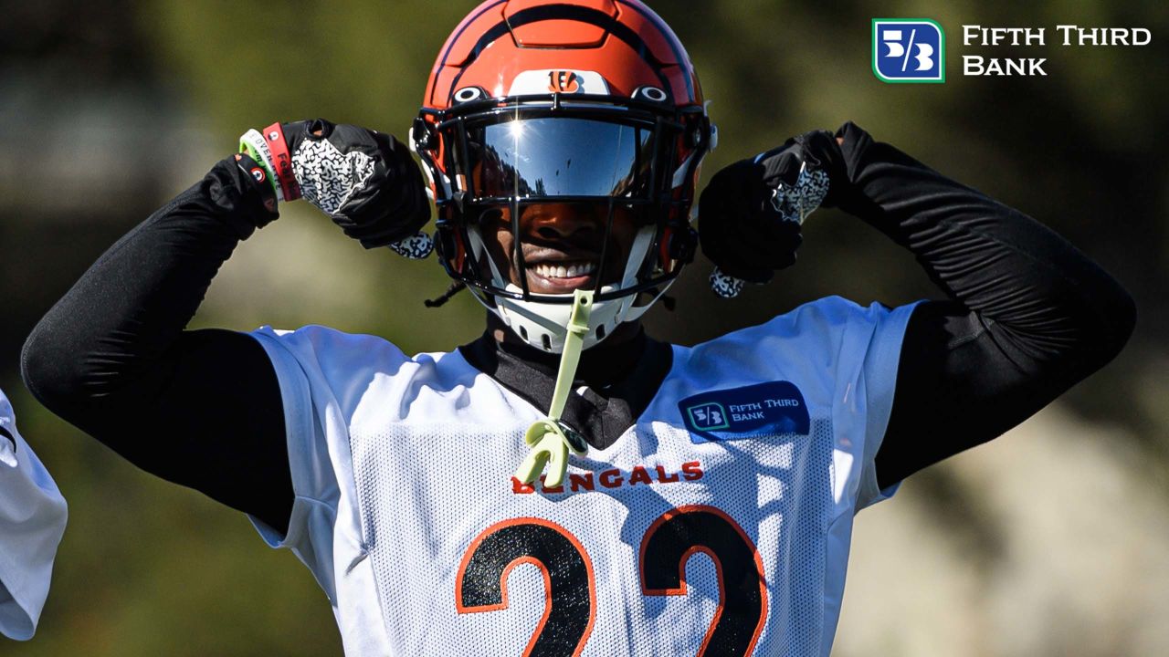 Bengals' Taylor optimistic on progress of injured Uzomah - The San