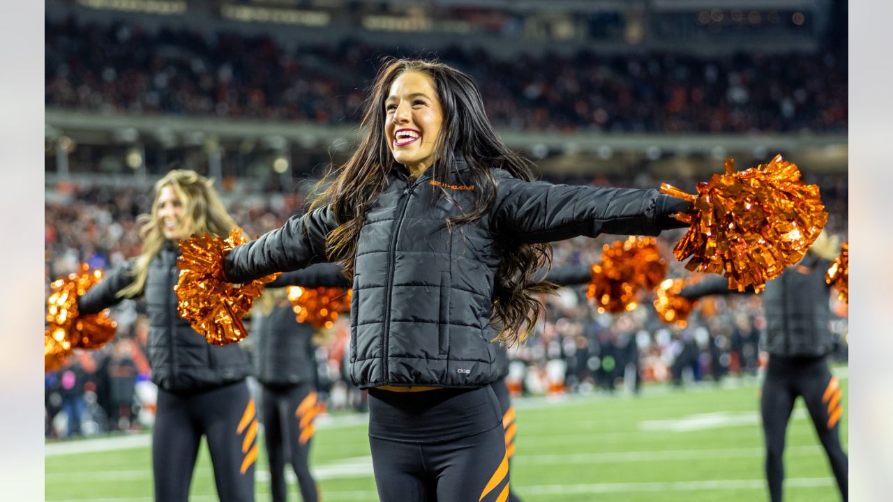 Monday Morning Cheerleader:Tina of the Bengals on Their Wild Card Chances