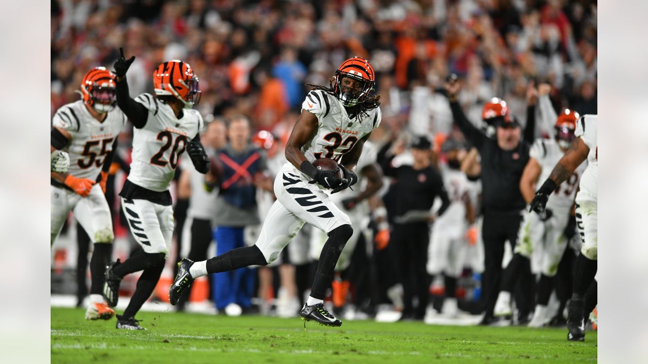 PHOTOS: Cincinnati Bengals at Tampa Bay Buccaneers, Dec. 18