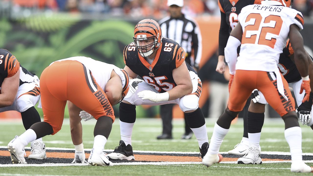 Bengals G Clint Boling Retires