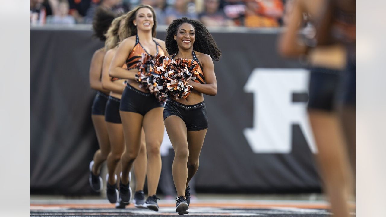 The best of 2022 NFL cheerleaders