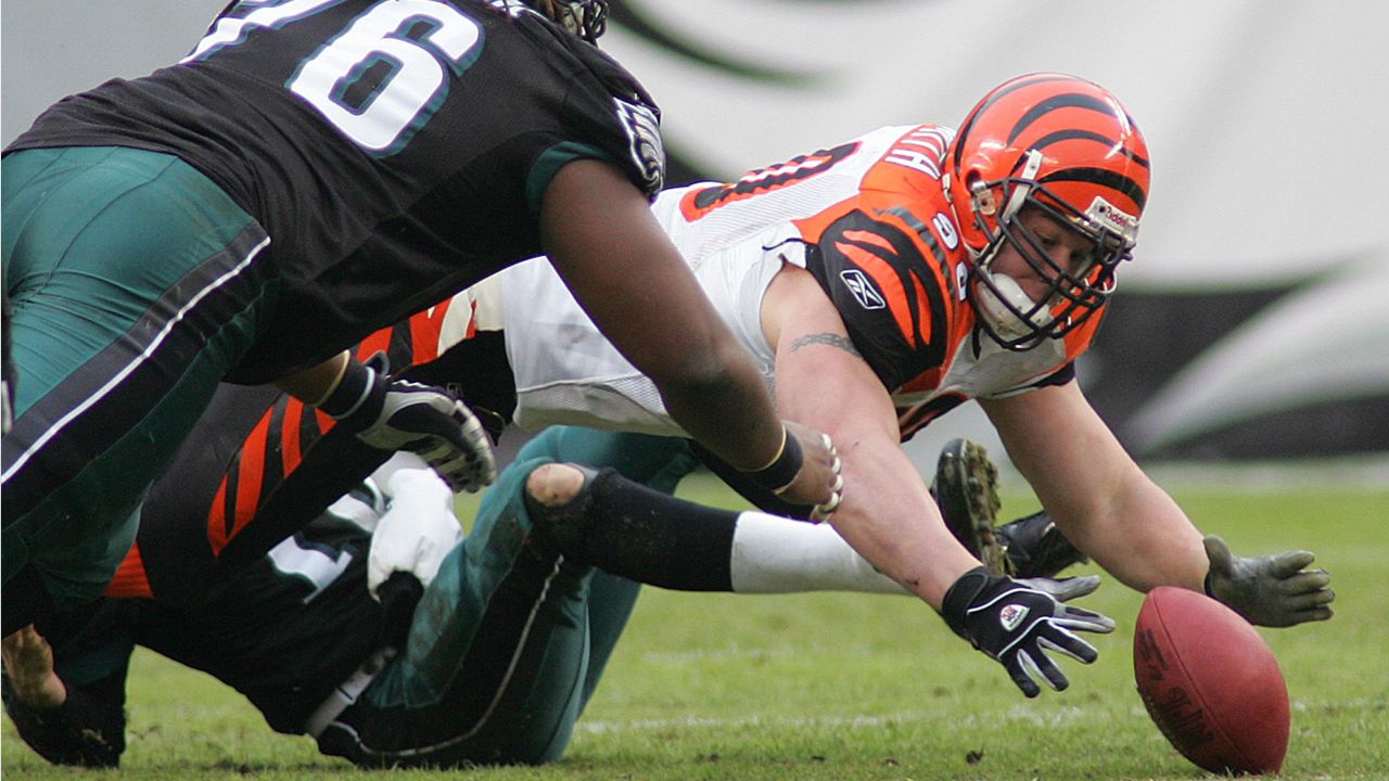 Cincinnati Bengals wide receiver T.J. Houshmanzadeh celebrates a touchdown  against the Seattle Seahawks in an NFL football game Sunday, Sept. 23, 2007  at Qwest Field in Seattle. (AP Photo/Ted S. Warren Stock